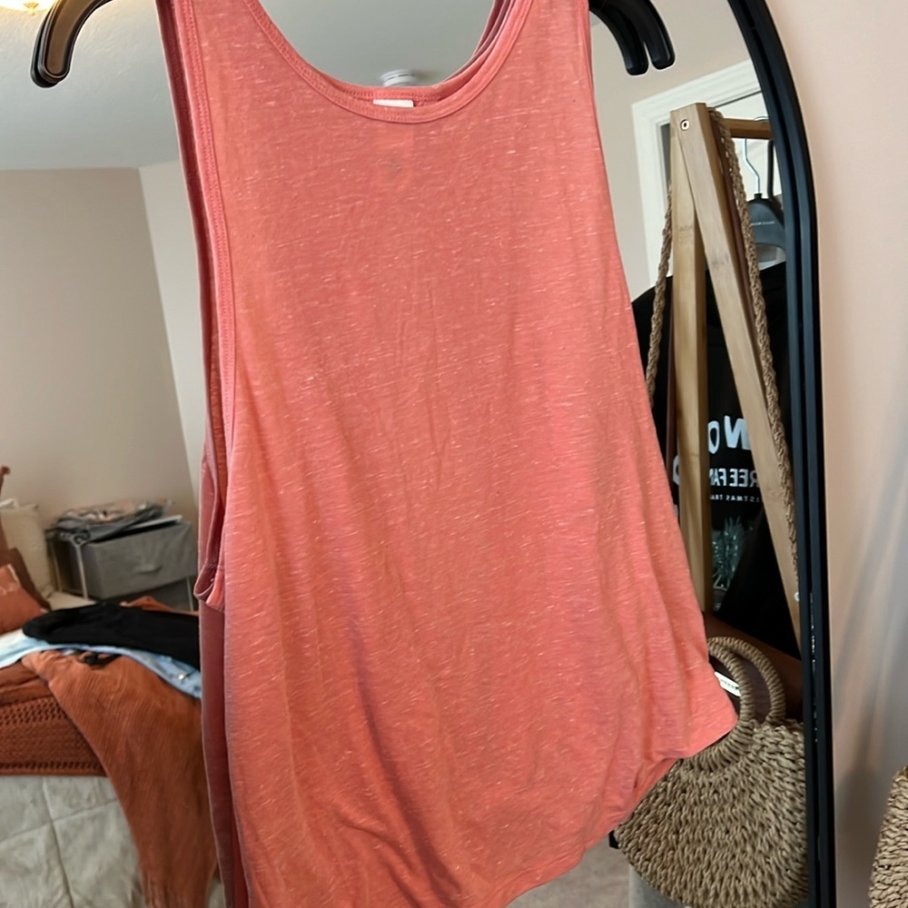 Coral work out top/Victorias secret